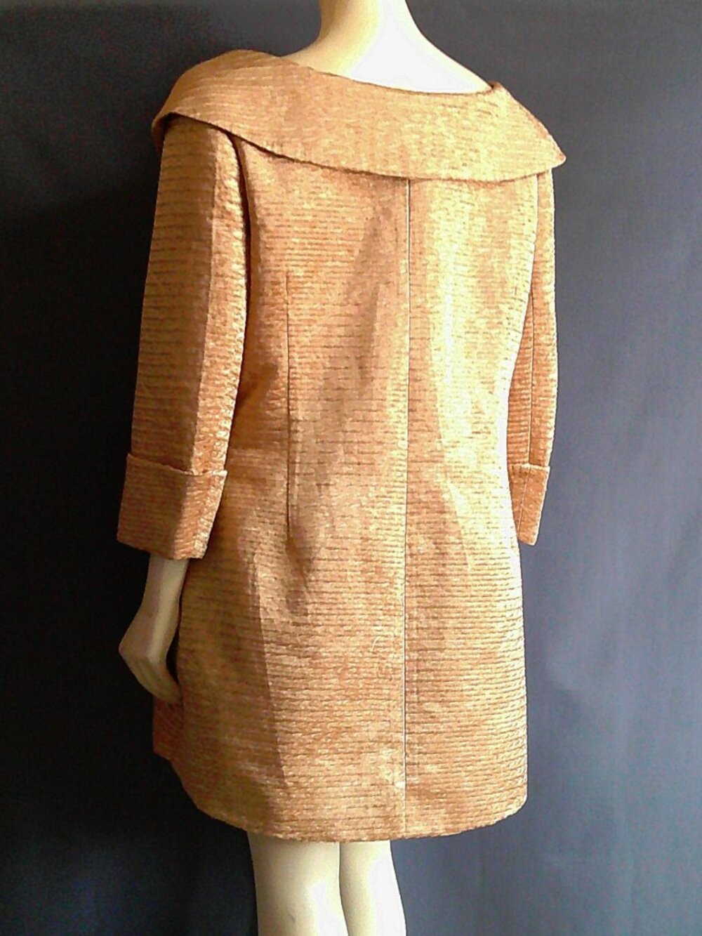 Ashro Gold Textured Wrap Long Party Special Occasion Jacket 16 - Picture 6 of 9